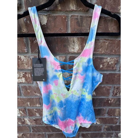 Chaser one piece swimwear size medium multi colored blue, green and pink, no fla - Picture 9 of 12